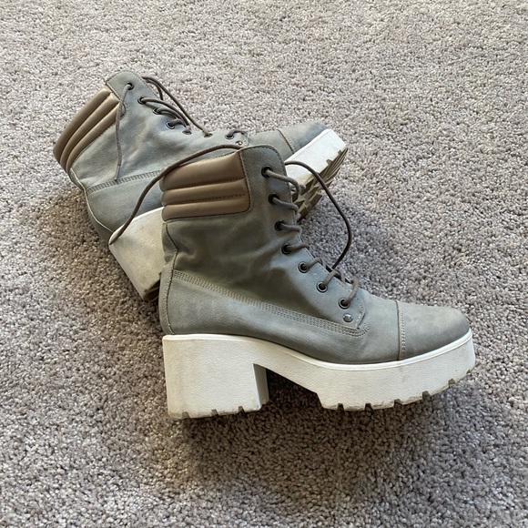 Platform Boot - Picture 5 of 6